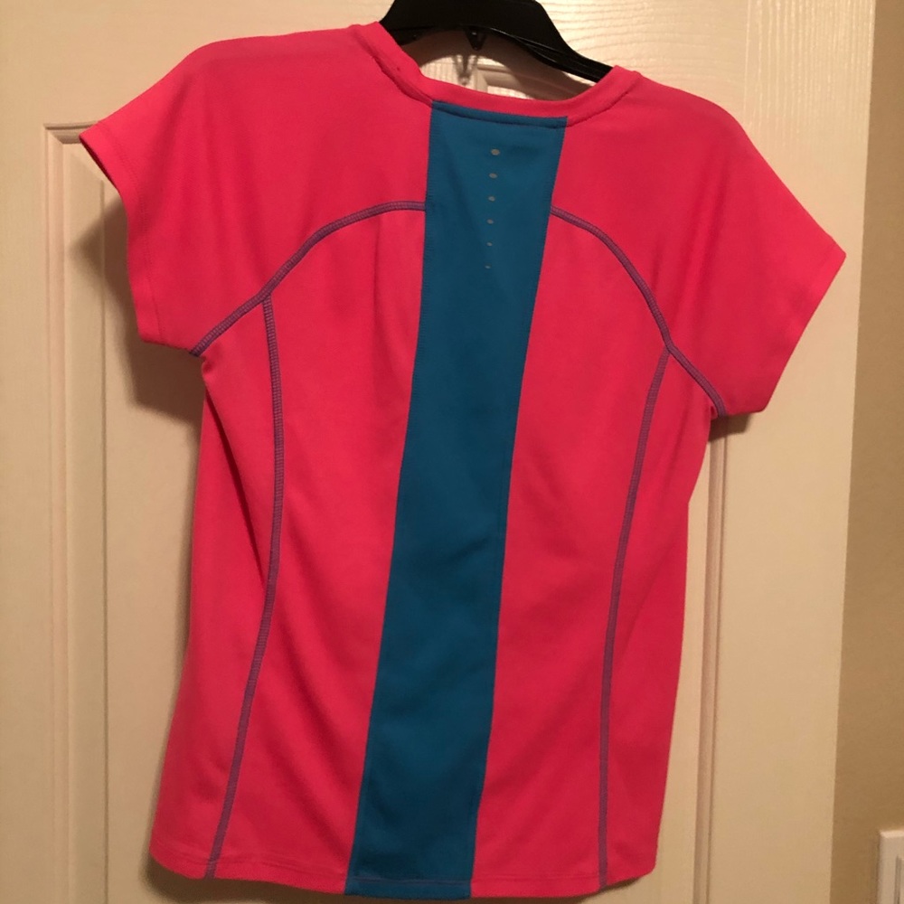 Performance Shirt - Picture 4 of 4